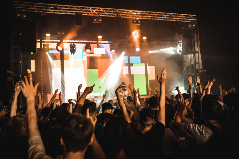 Rave report : U FEST